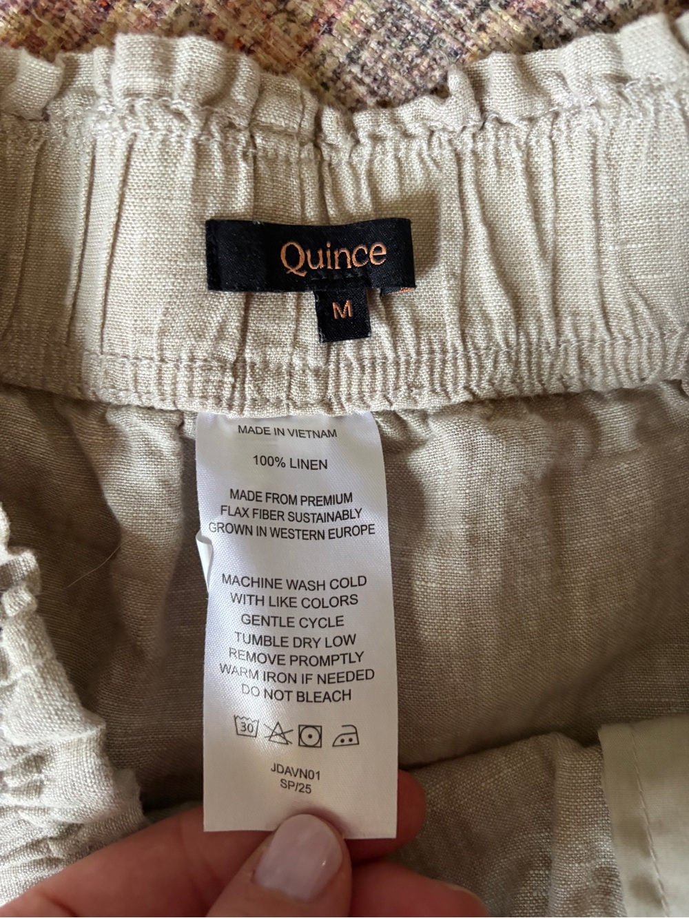 Quince European linen high waisted shorts - Picture 3 of 3